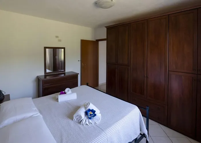 Lungo Albegna Apartamento *